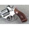 Walnut S&W N Round Butt Standard Size Grips w/medallions