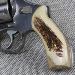 American Elk N Round Frame Premium Standard Sized Grips
