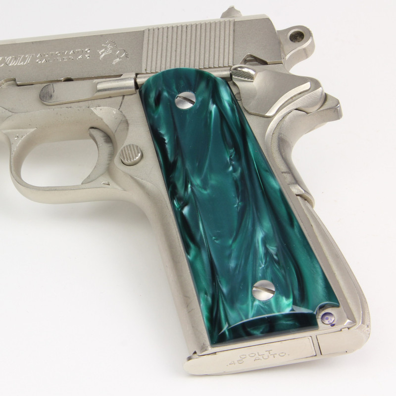 1911 - Kirinite™ Emerald Bay Pistol Grips 1911 - Kirinite™ Emerald Bay Pistol Grips