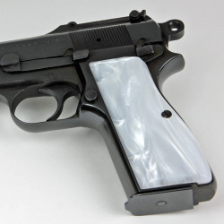 Kirinite™ WHITE PEARL Grips