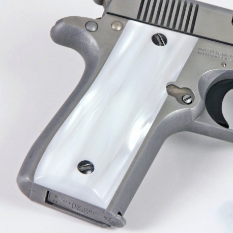 Colt .380 Government and Mustang Plus II White Pearl