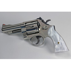 Ultra Pearl N Frame Square Butt Premium Standard Sized Grips