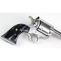Ruger New Vaquero Kirinite® Black Pearl Gunfighter Grips Checkered