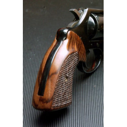 Classic Rosewood Colt Diamondback & Detective Grips