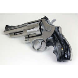 S&W N Frame Round Butt Secret Service Kirinite® Black Pearl Grips