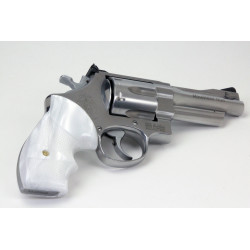 S&W K/L Frame Round Butt Secret Service Kirinite® White Pearl Grips