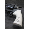 Python Kirinite® Presentation White Classic Grips
