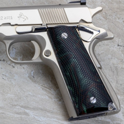 1911 Kirinite® Jungle Camo "NEW" Reactive Checkered Grips