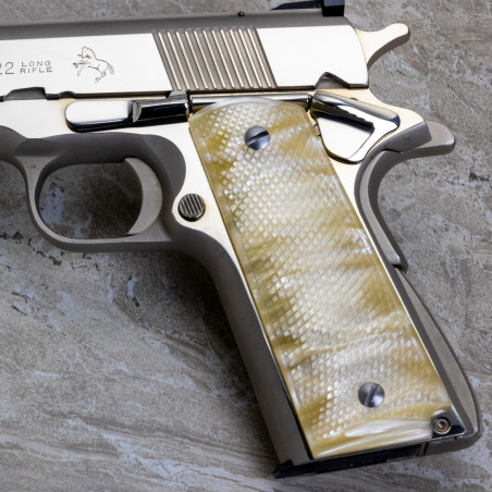 1911 Kirinite® Antique Pearl "NEW" Reactiv™ Checkered Grips