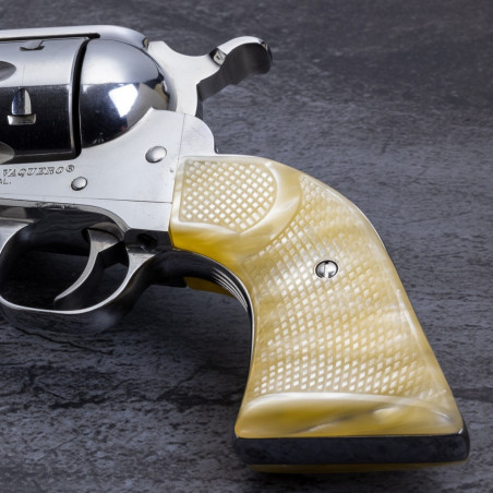 Ruger New Vaquero Kirinite® Antique Pearl "NEW" Reactive Checkered Gunfighter Grips