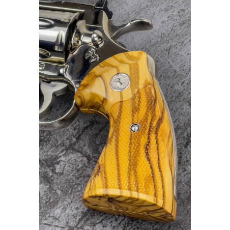Python Wood Handle Python Olive Wood Classic Grips Medallions 1/2