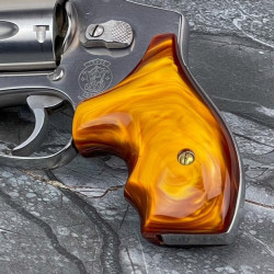 S&W J Frame Round Butt Kirinite® Root Beer Pearl Secret Service Grips