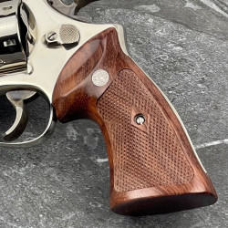 thumbnail image 2 of Handmade Hardwood Grips For S&W K/L Frame Square Butt Revolvers - Model 10 (Pre-1994) #KSQ03 2 of 6