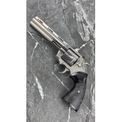 Python Kirinite® Black Pearl Classic Grips