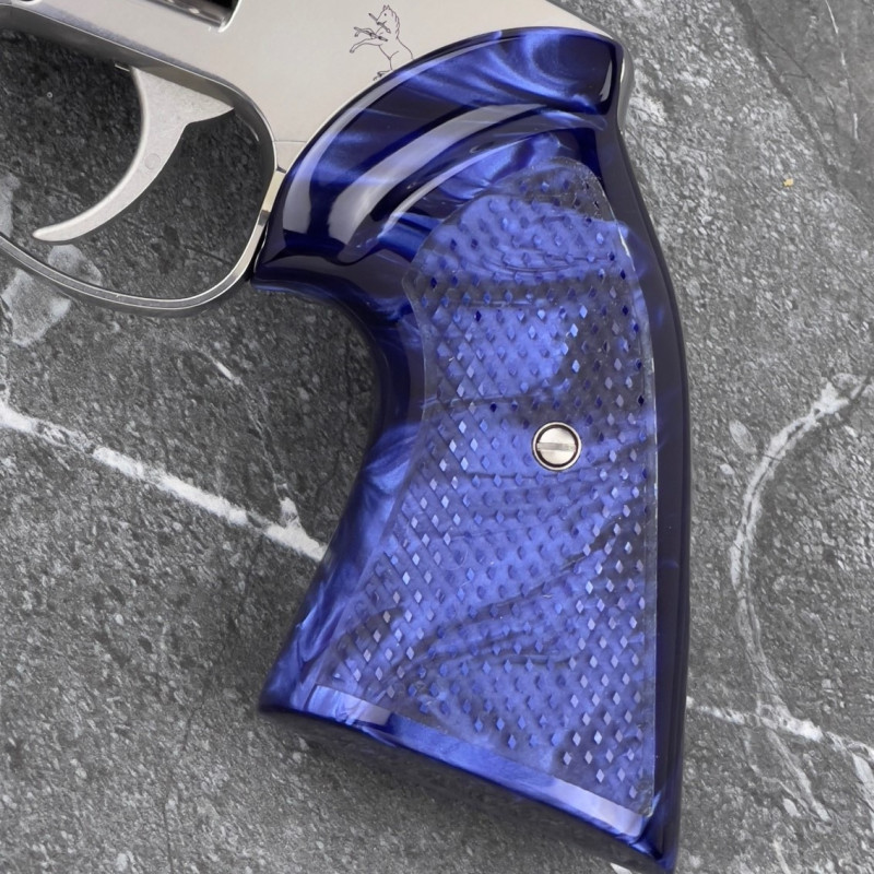 2019 King Cobra Kirinite® Blue Pearl Classic Grips 2019 King Cobra Kirinite® Blue Pearl Classic Grips