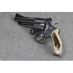 American Elk N Round Frame Premium Standard Sized Grips
